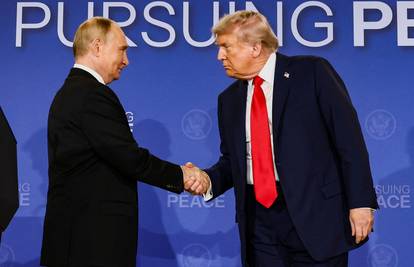 Trump nakon razgovora s Putinom: 'On mi je čestitao. O svemu ću pričati sa Zelenskim...'