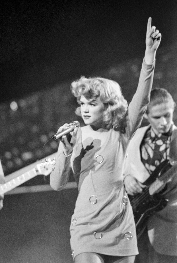 Zadar: Tajči pobijedila na Jugoviziji 1990. godine