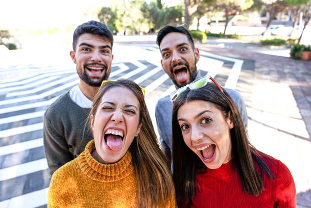 Ovo su zablude iz djetinjstva u koje mnogi vjeruju: Neki i dalje pljuju kad vide crnu mačku