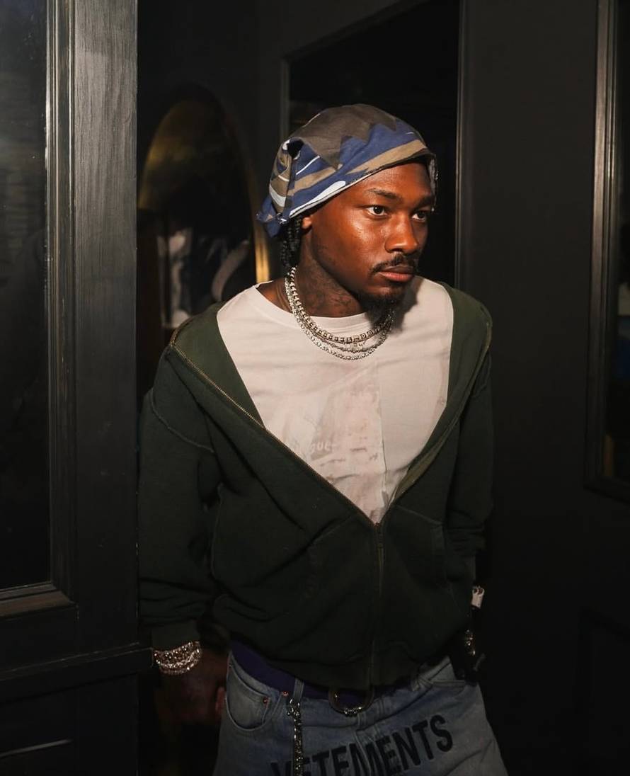 Ima šestero djece sa šest žena. U 2025. je dobio čak četvero djece. Ovo je partner Cardi B