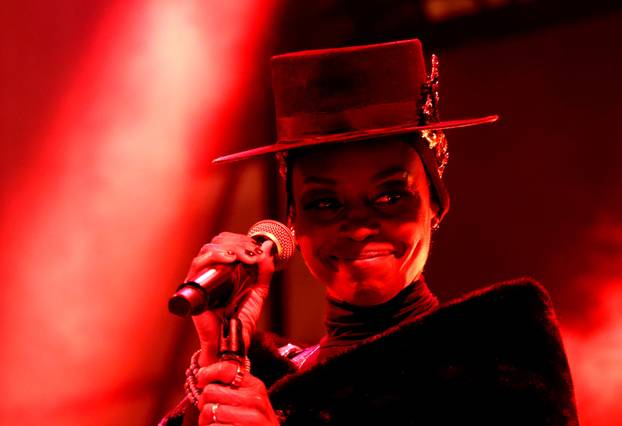 Šibenik:  Britanski trip-hop bend Morcheeba uveo je šibencane i njihove goste u novu 2026.godinu