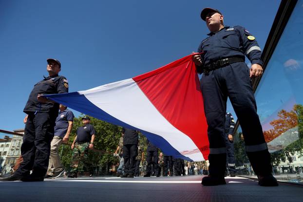 Rijeka: Mimohod povodom obljetnice Oluje te prigodno polaganje vijenaca za sve poginule