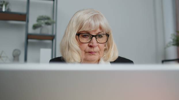Evo za čime većina žena najviše žali u životu jednom kad ostari