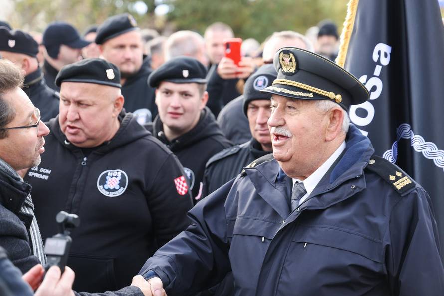 Obilježavanje 34. obljetnice stradanja Škabrnje