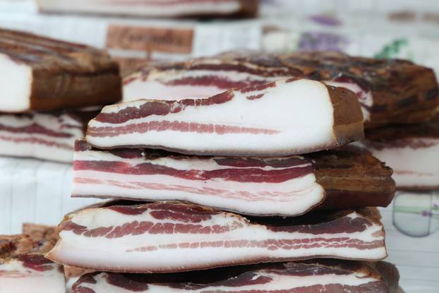 Beli Manastir: Zimski vašar i Čvarak fest Karanac