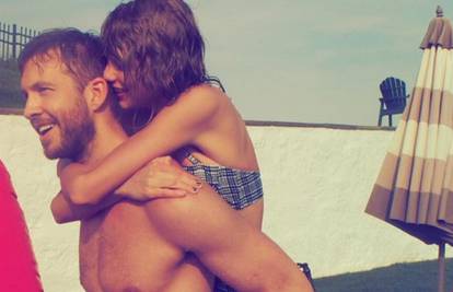 'To je bilo lako': Taylor i Calvin proslavili godinu dana veze