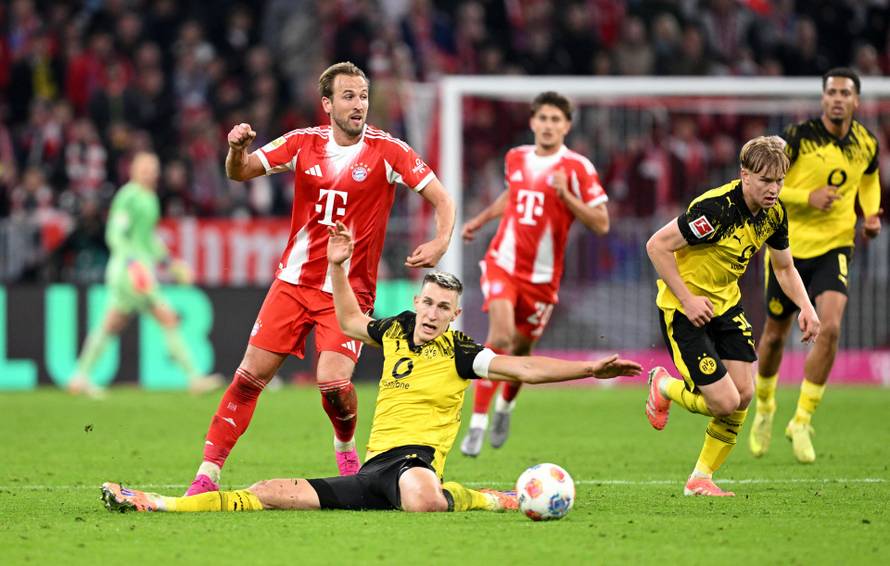 Bundesliga - Bayern Munich v Borussia Dortmund