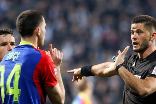 Suda&ccaron;ki stru&ccaron;njaci za 24sata: 'Su&dstrok;enje na utakmici Rijeke i Hajduka bilo je skandalozno...'