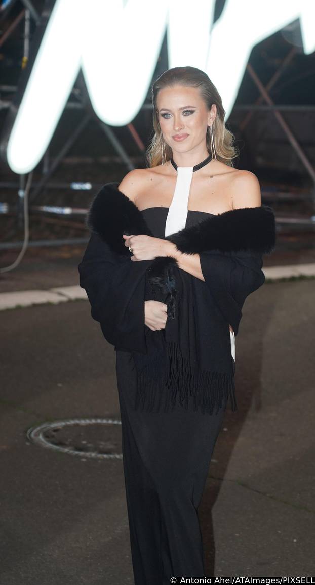 Pjevačica Domenica Žuvela na dodjeli MAC nagrada u Beogradu