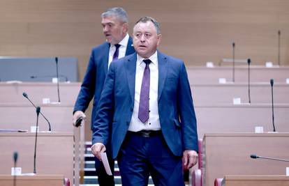 Zastupnik Deur: Orešković me danas nazvala smećem