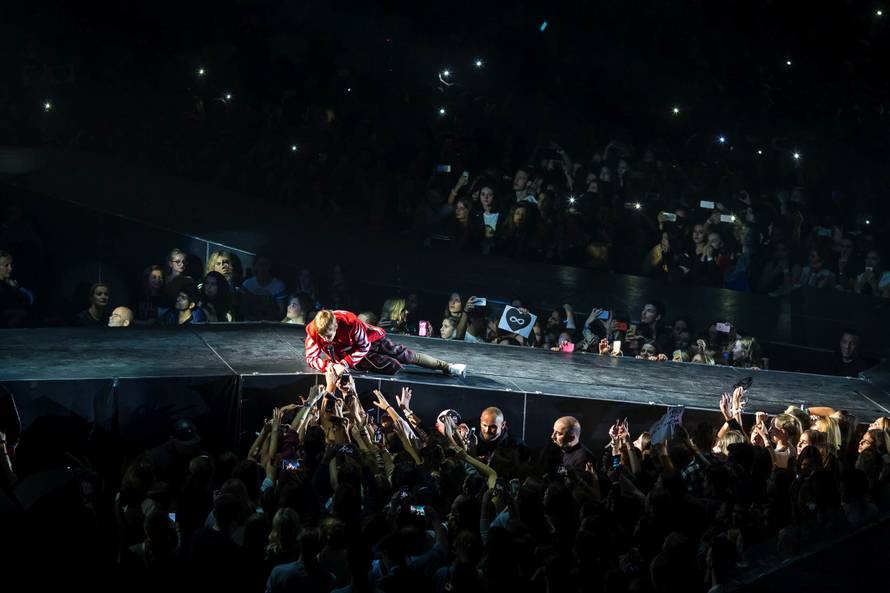 Tim Orešković poveo je kćer i suprugu na Bieberov koncert