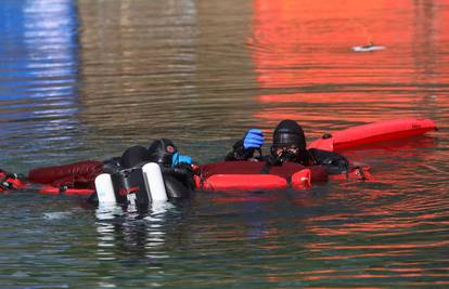 Hrvatska dobila interventni ronilački spasilački tim, održali su vježbu na Plitvičkim jezerima