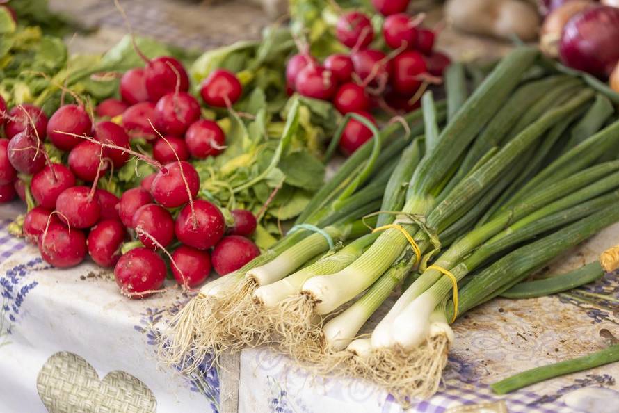 Osijek: Pripreme za blagadane na tržnici 