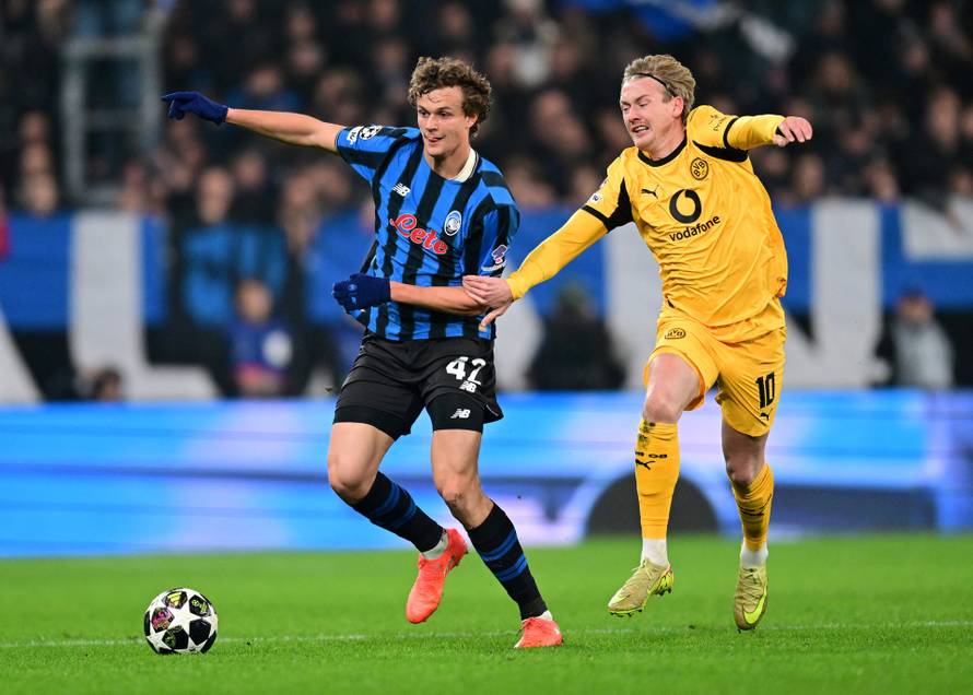 UEFA Champions League - Play Off - Second Leg - Atalanta v Borussia Dortmund