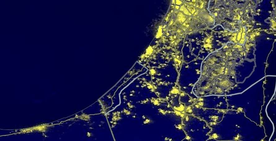 FOTO Pogledajte kako je Gaza izgledala prije pet dana, a kako sinoć: 'Sve je u mraku...'