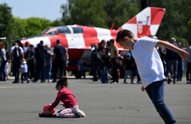 U Velikoj Gorici održava se AIRVG2025 - Zrakoplovni dan