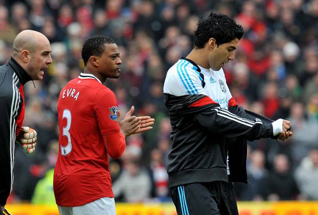 Soccer - Barclays Premier League - Manchester United v Liverpool - Old Trafford