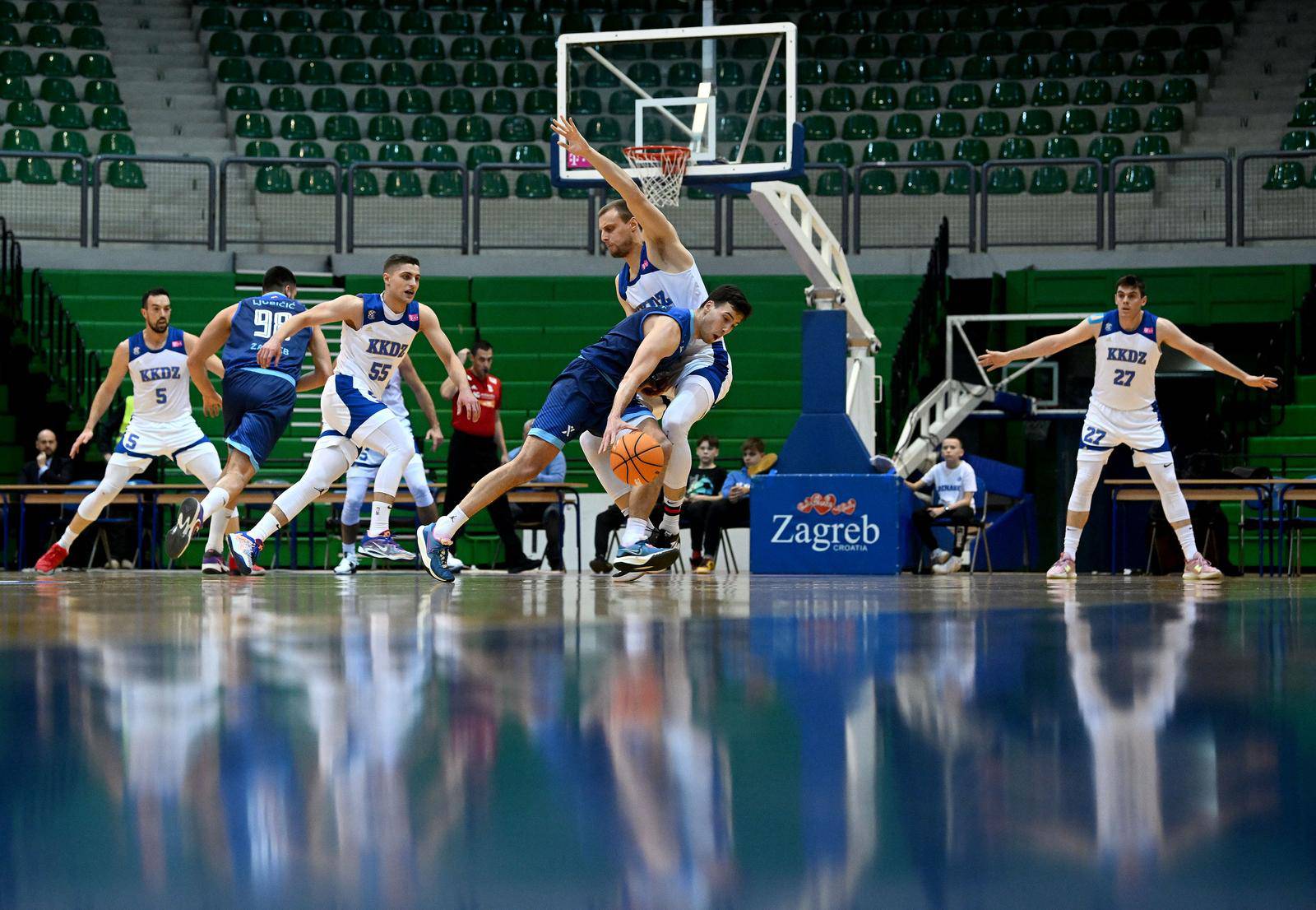 Zagreb: Susret Dinama i Cibone u 15. kolu HT Premijer lige