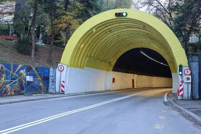 FOTO Prije roka u promet pušten obnovljeni tunel Marjan