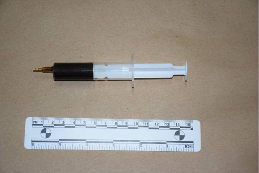 FOTO 'Pao' zagrebački diler: Marihuanu čuvao na tavanu, našli mu i ekstrat konoplje