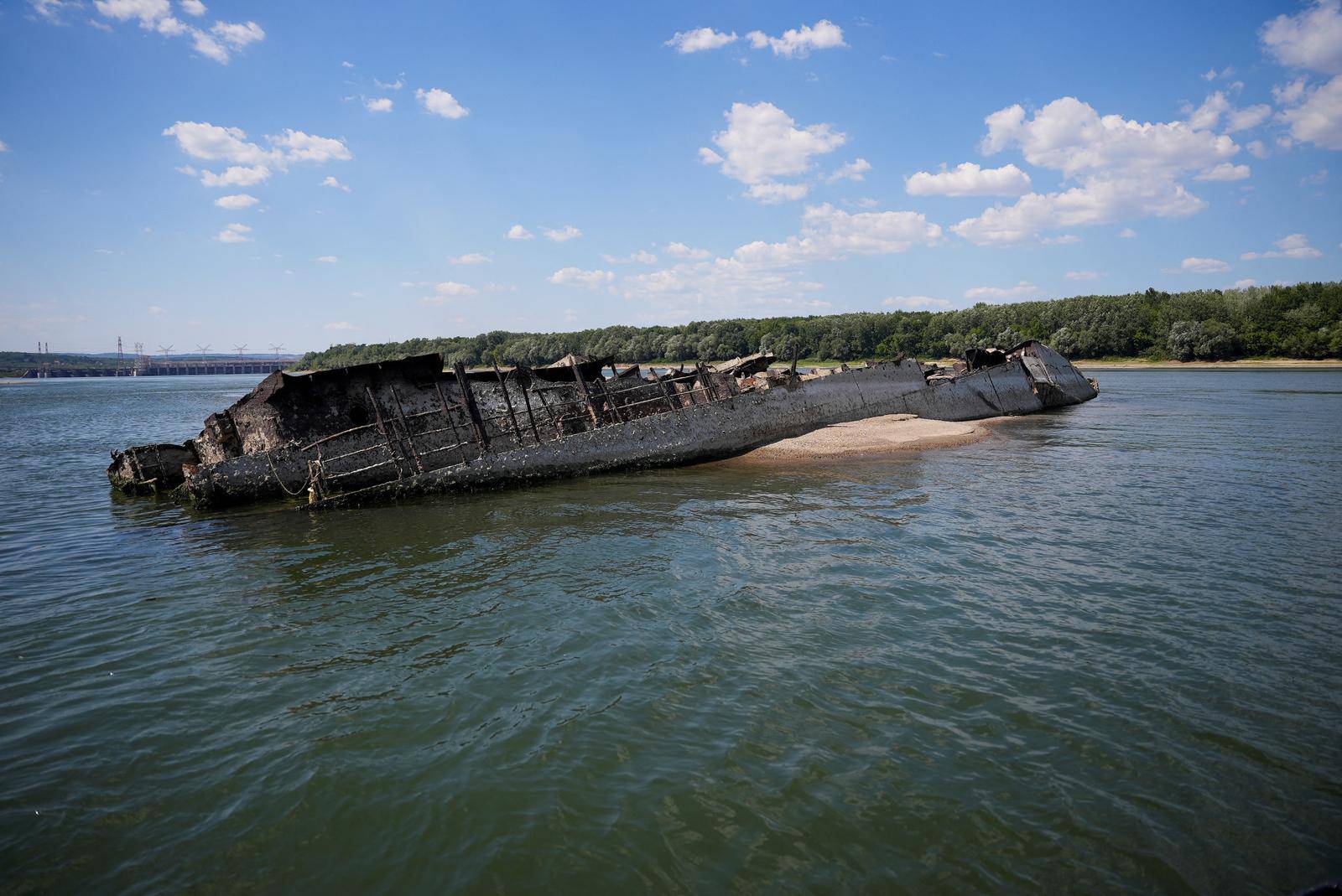 Low water levels on Danube reveal WW2 German warships