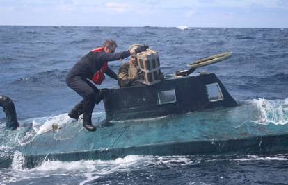 U 'sklepanoj' podmornici našli kokain vrijedan 165 mil. dolara