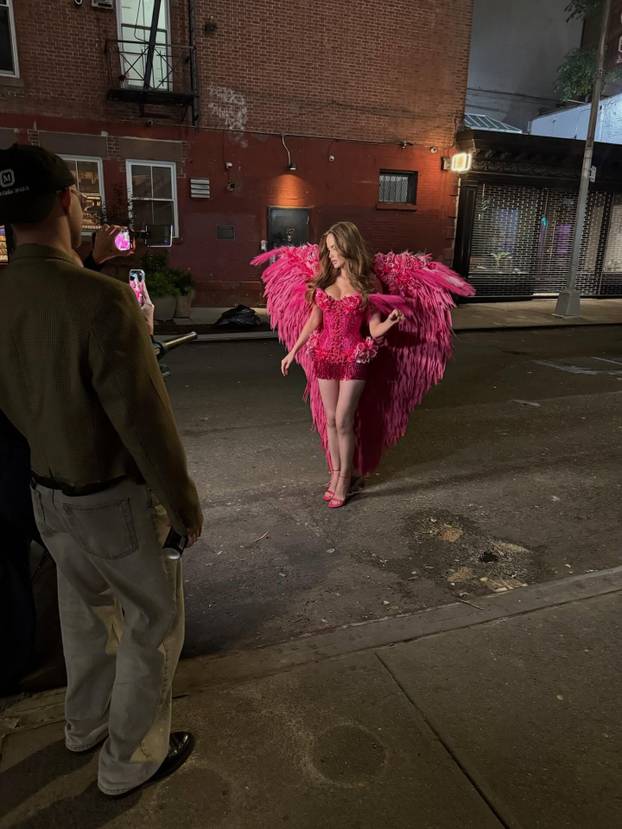 Nije mogla podnijeti alatku NFL zvijezde i ostavila ga. Sad je on tuži: 'Izgleda kao tri limenke...'