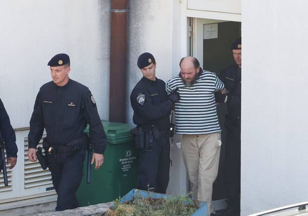 Drniš: Privođenje Kristijana Aleksića, osumnjičenog za ubojstvo 19-godišnjaka
