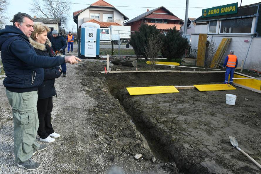 Sela: Nakon više od godinu dana od potresa započela izgradnja prve zamjenske kuće u državnoj obnovi