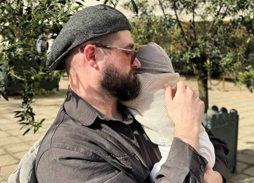 Matija Cvek pozirao s kćeri, a javila mu se i njegova supruga