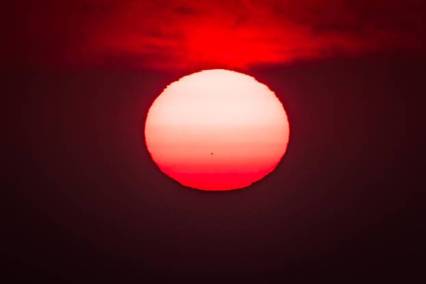 Mosor: Pogled sa Zvjezdanog Sela Mosor na zalaz sunca iznad Splita