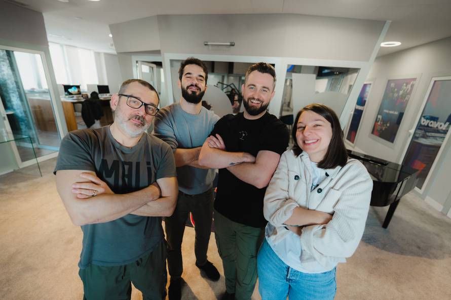 Matija Cvek predstavio svoju novu pjesmu  posvećenu kćerkici