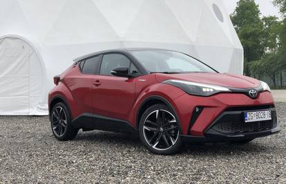 Toyota C-HR s trunkom agresive iz auta svjetskog rally prvaka