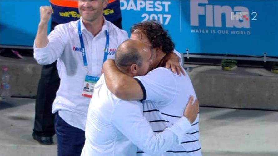 Hrvat i Srbin zagrljeni: Tucak otkrio što mu je Savić rekao