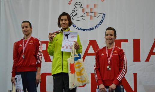 Sestrinska berba medalja: Ani srebro, Lucija osvojila broncu