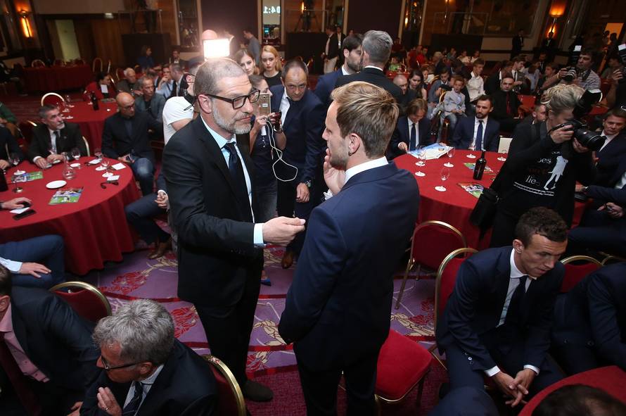 Zagreb: Luka Modri? ?etvrti put osvojio nogometnog Oscara