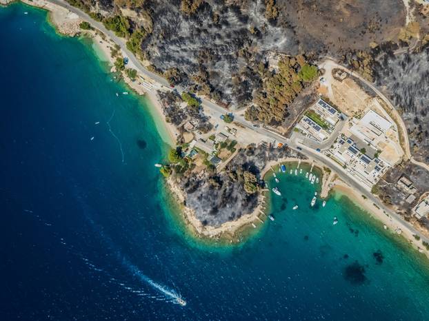 Omiš Borak:  Posljedice požara u mjestu Borak iznad Omiša