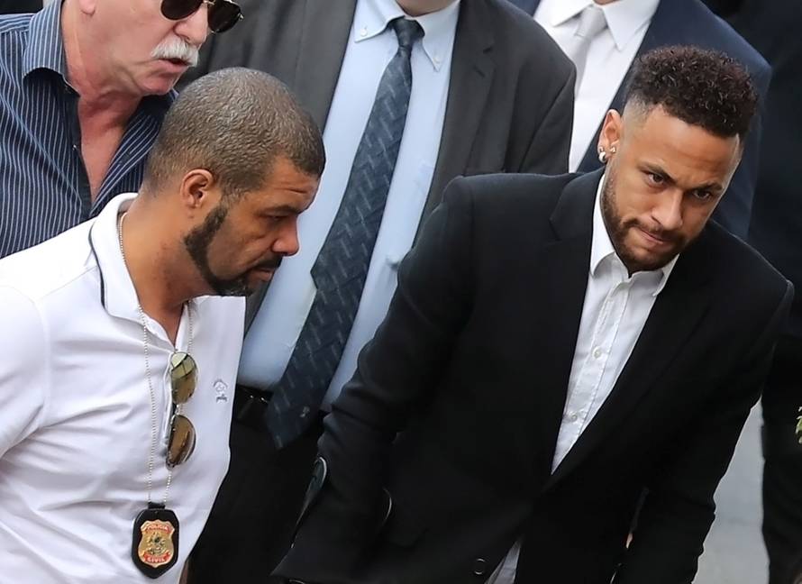 Ispitivali ga 5 sati: Samo želim da ova stvar završi... Čim prije