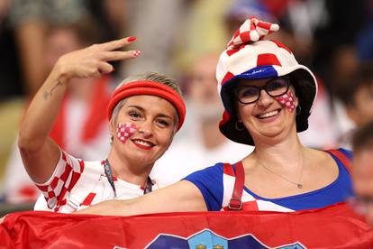 KATAR 2022 - Navijači spremni za susret Hrvatske i Kanade u 2. kolu Svjetskog prvenstva u Kataru
