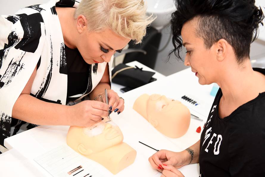 Postanite  vizažist i ostvarite snove u Arimed učilištu