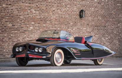 Ovo je bio prvi Batmobile: Na aukciji ga kupio za 850.000 kn