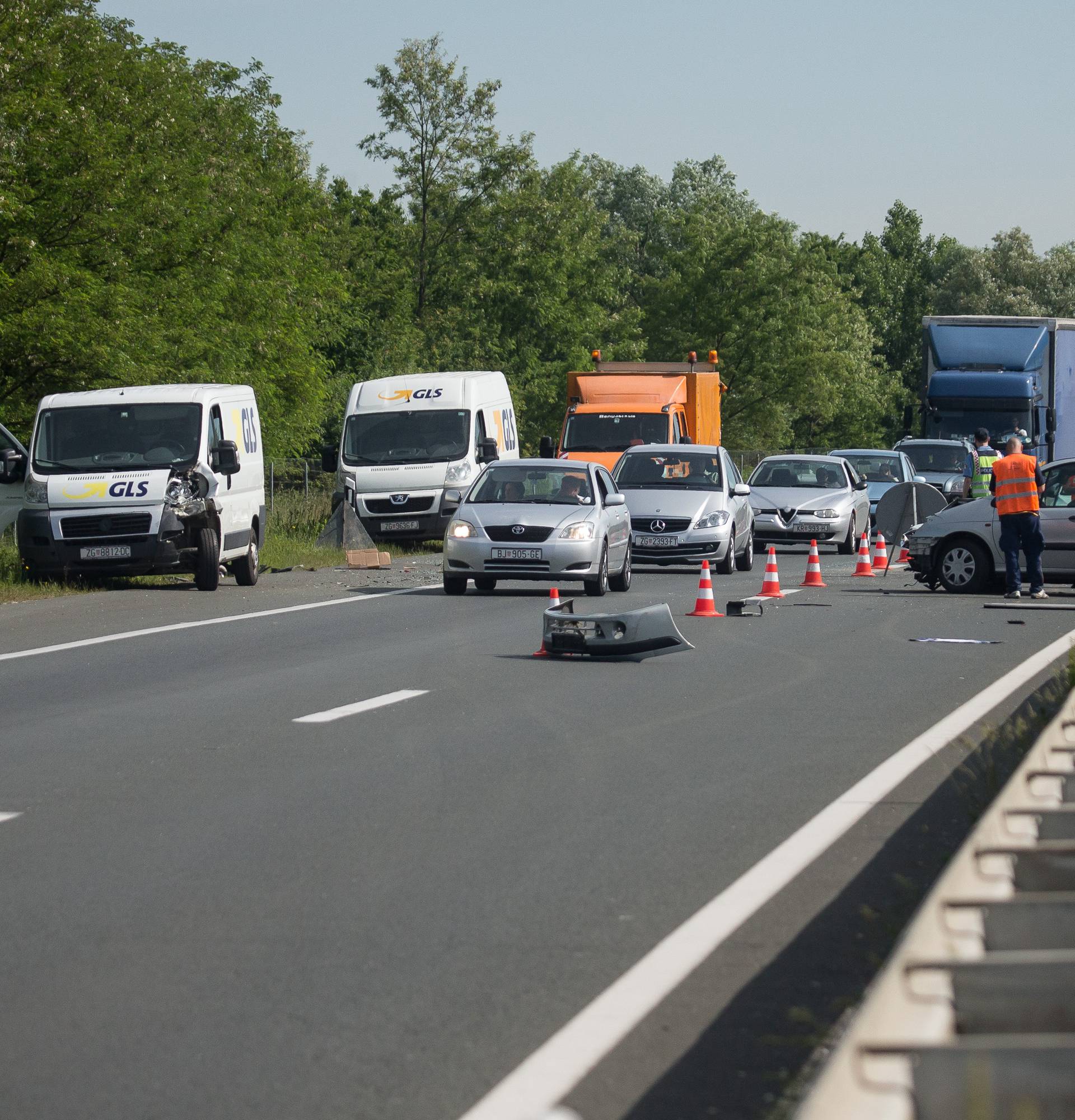 Sudar četiri automobila na A4: Još se ne zna ima li ozlijeđenih