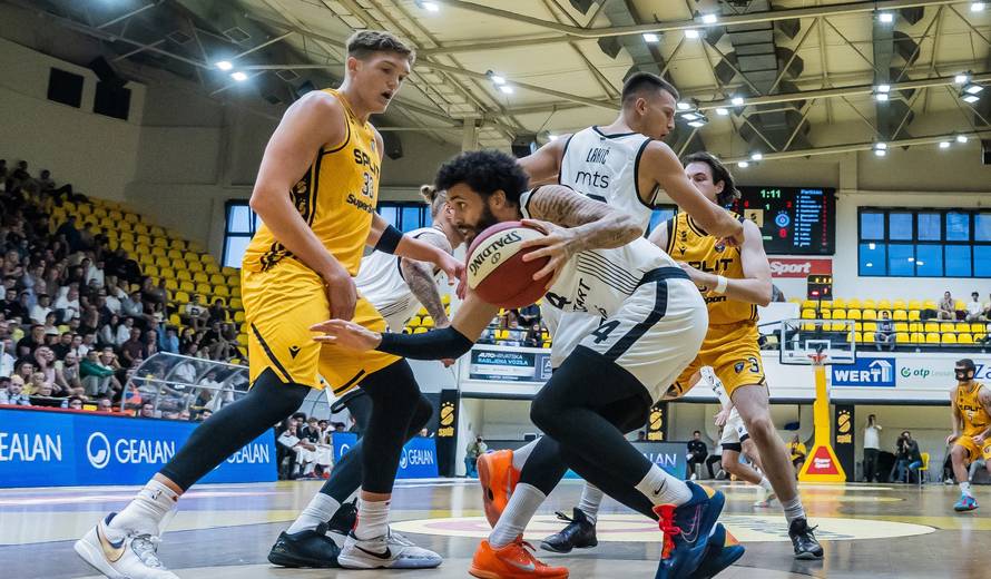 Split: Košarkaška utakmica između KK Split I KK Partizan