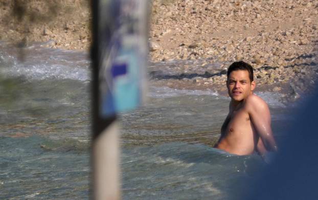 Oskarovac je u Hrvatskoj: Rami Malek se 'brčka' na otoku Braču
