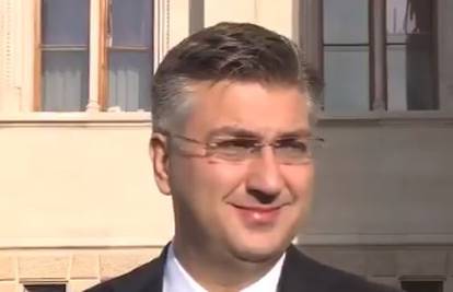 Plenković o hibridnom ratu: 'Vi ste u Hrvatskoj ili Beogradu?'