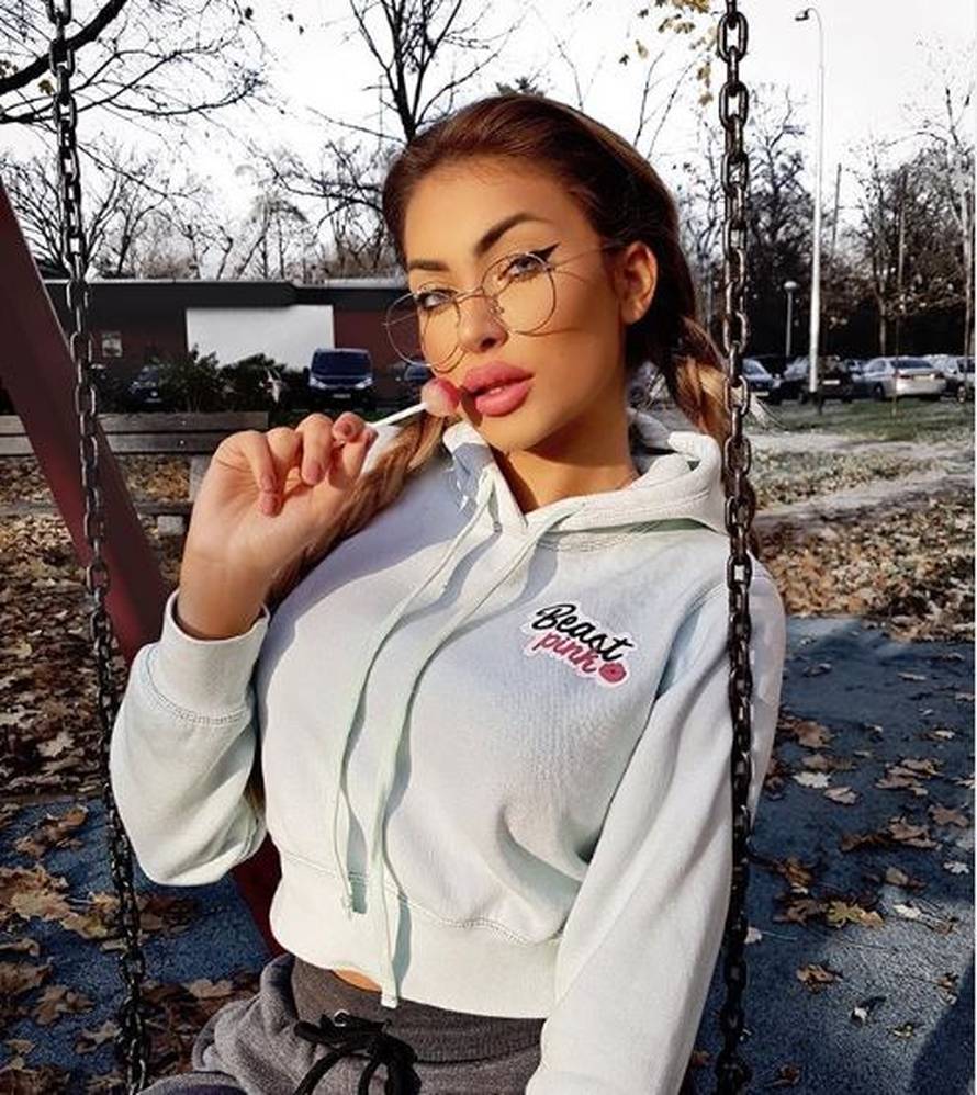 Tako mlade, a tako napumpane: Hana i Mandarine trče pod nož