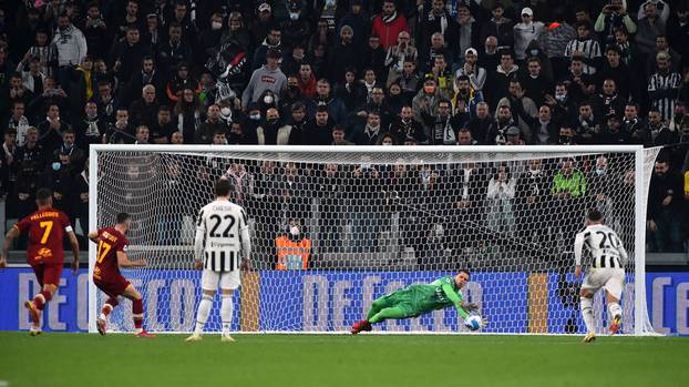 Serie A - Juventus v AS Roma