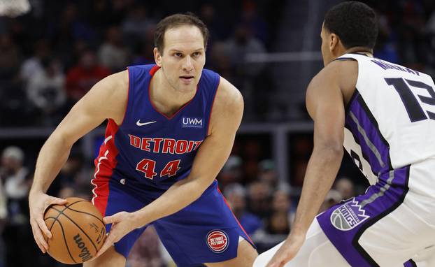 NBA: Sacramento Kings at Detroit Pistons