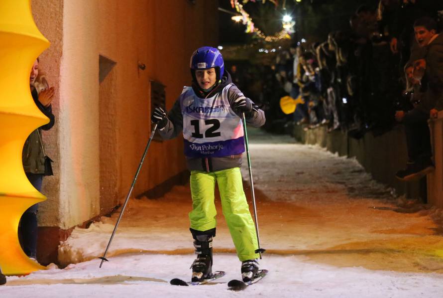 Skijaški spektakl uz more: Iška kraljica privukla je stotine ljudi