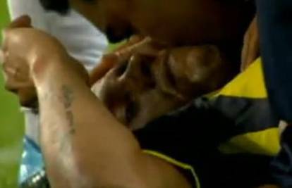 Roberto Carlos dobio šaku u glavu pa onda - poljubac